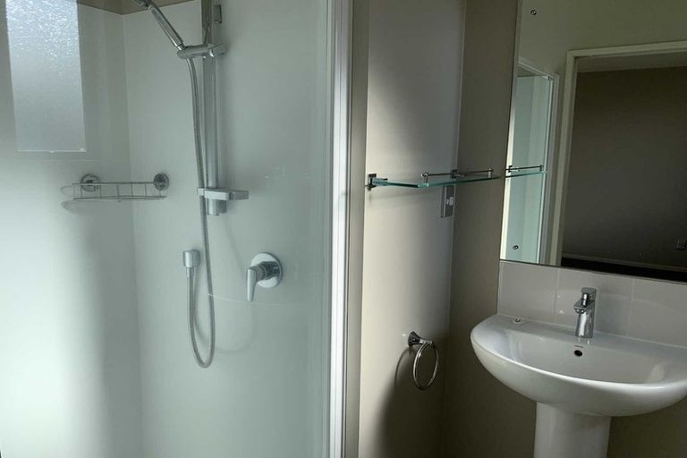 Photo of property in 52b Brockworth Place, Riccarton, Christchurch, 8011