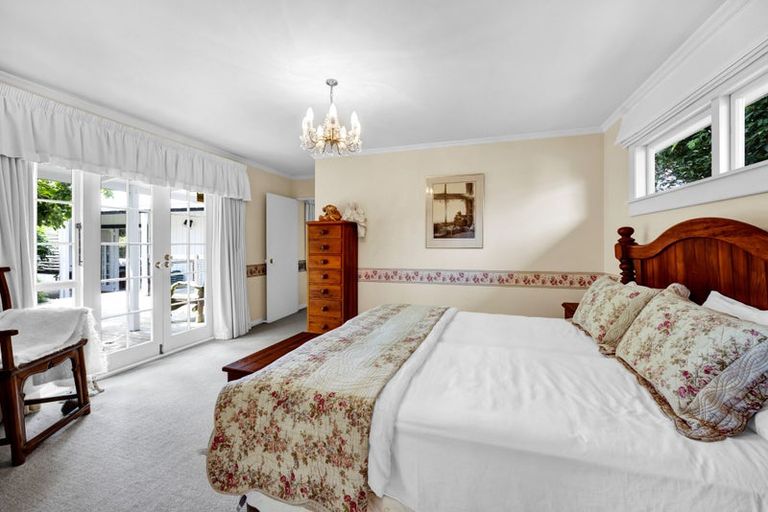 Photo of property in 170a Brooklands Road, Vogeltown, New Plymouth, 4310