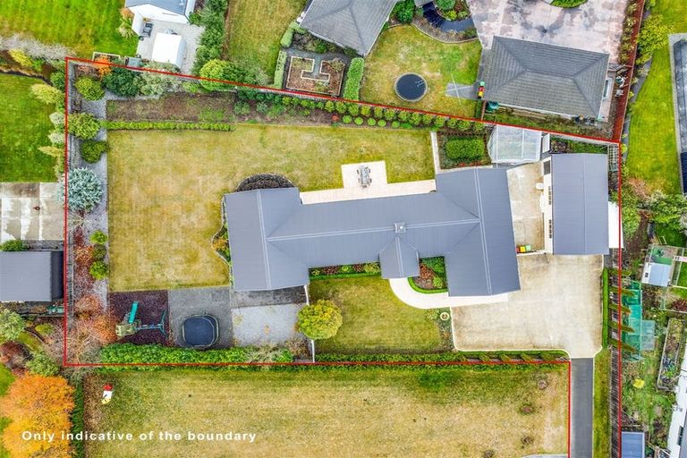 Photo of property in 23 Rossington Drive, West Melton, 7618