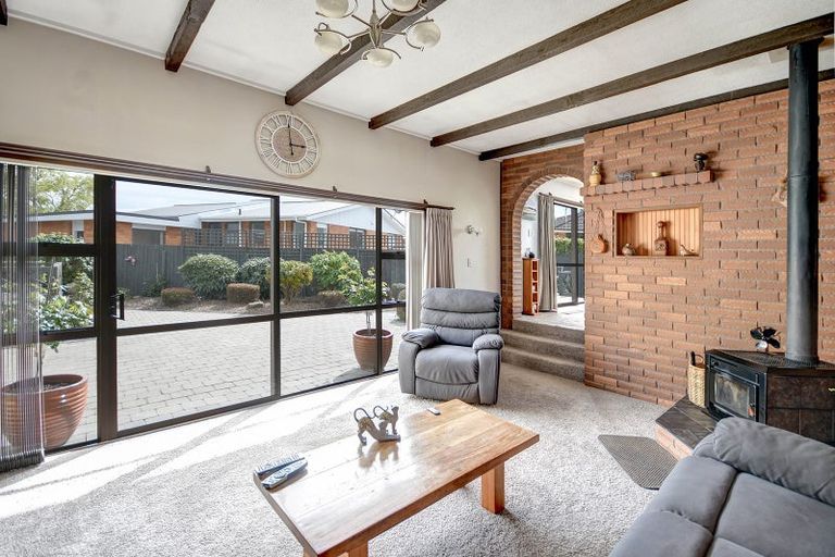 Photo of property in 9 Cedar Crescent, Mosgiel, 9024