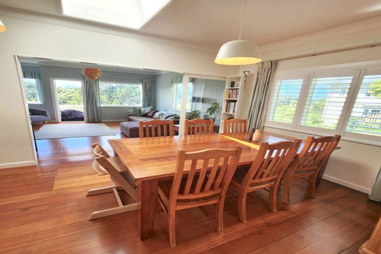 Photo of property in 15 Priscilla Crescent, Mornington, Wellington, 6021