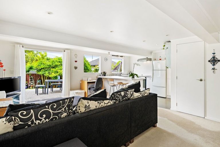 Photo of property in 296 Glenvar Road, Torbay, Auckland, 0630