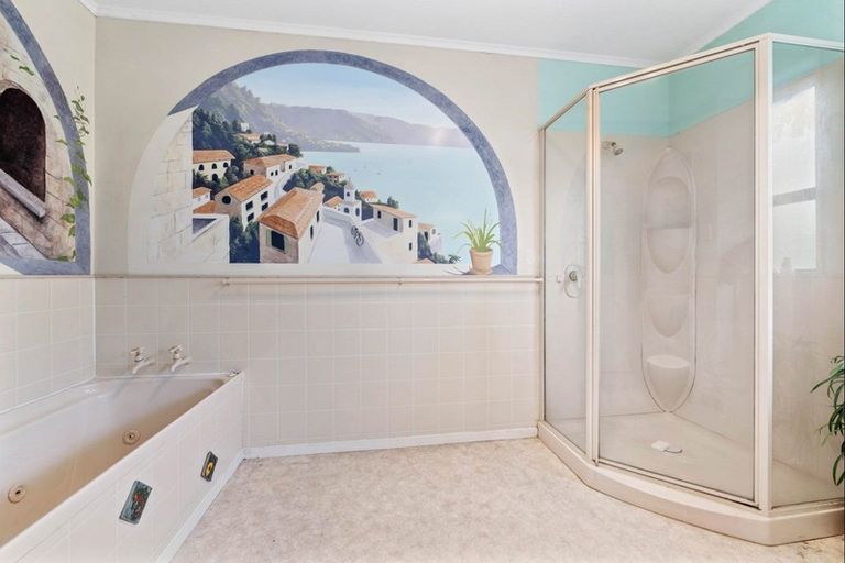 Photo of property in 52 Lynmore Avenue, Lynmore, Rotorua, 3010