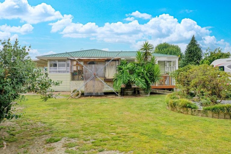 Photo of property in 4 Matipo Place, Edgecumbe, 3120