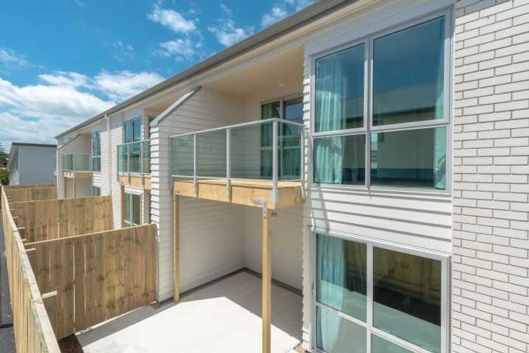 Photo of property in 1/25 Jones Crescent, Melville, Hamilton, 3206