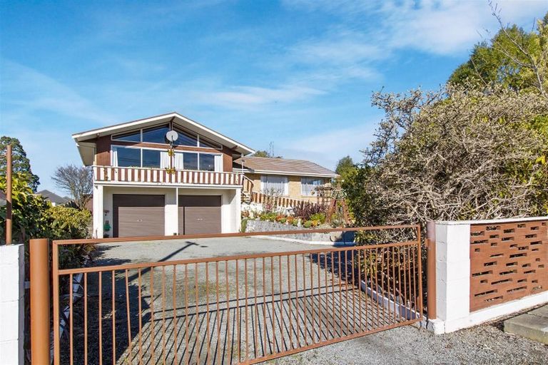 Photo of property in 11 Exeter Street, Waimate, 7924