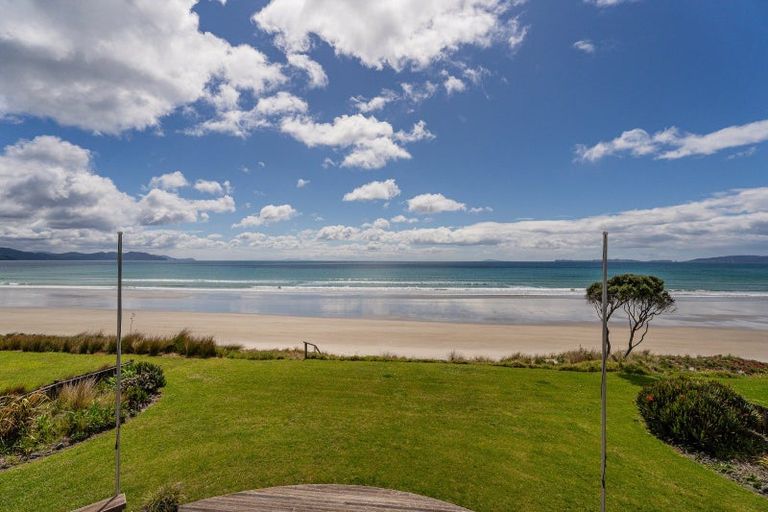 Photo of property in 250 Kenwood Drive, Matarangi, Whitianga, 3592
