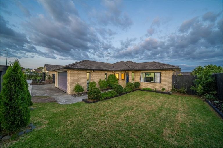 Photo of property in 45 Nicholas Gibbons Drive, Clendon Park, Auckland, 2103