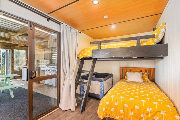 Photo of property in 24 Oliver Leighs Drive, Cooks Beach, 3591