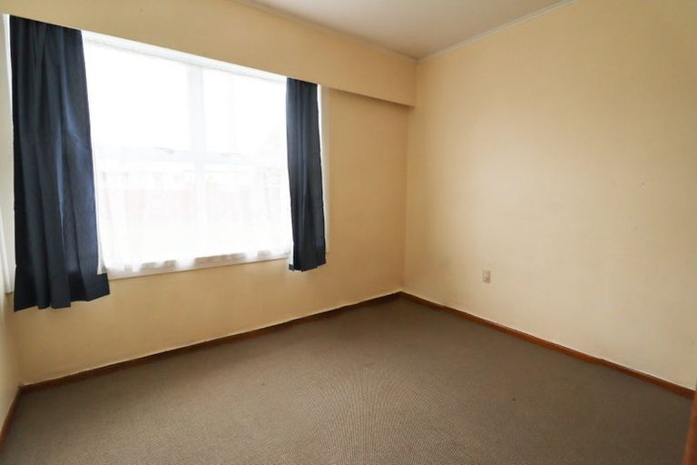 Photo of property in 33 Nevada Road, Silverdale, Hamilton, 3216