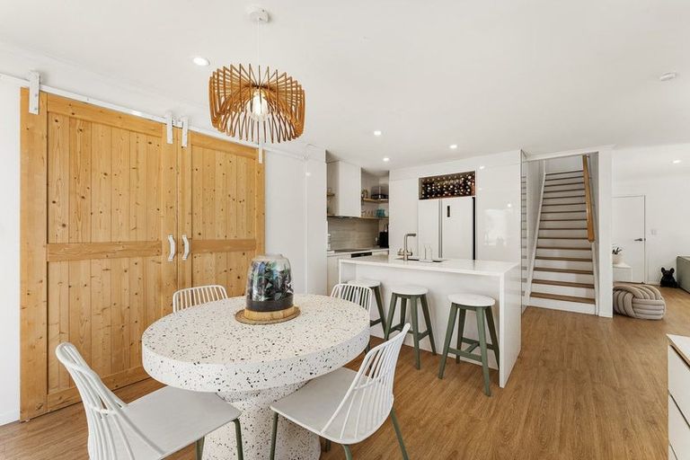 Photo of property in 34b Simpson Road, Papamoa Beach, Papamoa, 3118