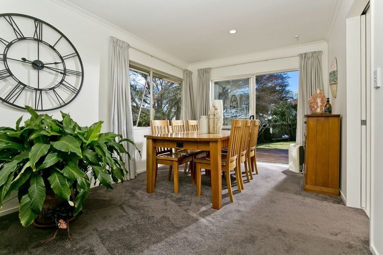 Photo of property in 53 Bluebird Crescent, Unsworth Heights, Auckland, 0632