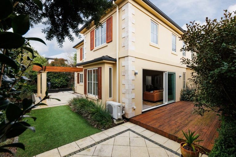 Photo of property in 13 Batt Street, West End, Palmerston North, 4410