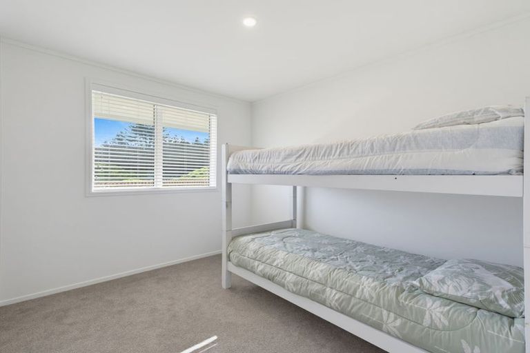 Photo of property in 4 Pinnacles Lane, Pauanui, Hikuai, 3579