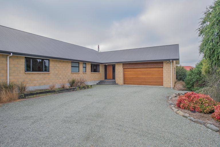 Photo of property in 29 Greig Street, Pleasant Point, 7903