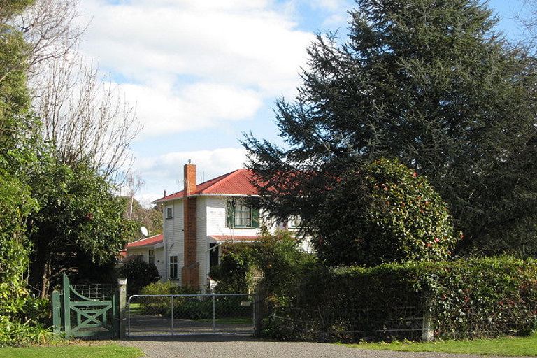 Photo of property in 29 Wanganui Road, Marton, 4710