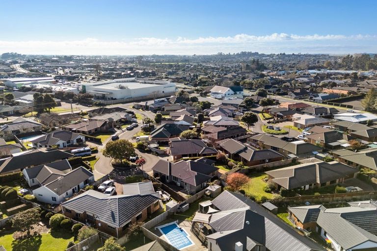 Photo of property in 13 Callum Court, Rototuna, Hamilton, 3210