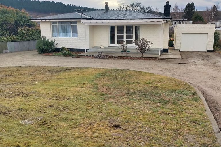 Photo of property in 104 Sunderland Street, Clyde, 9330