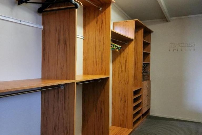 Photo of property in 42 Jans Terrace, Oakura, 4314