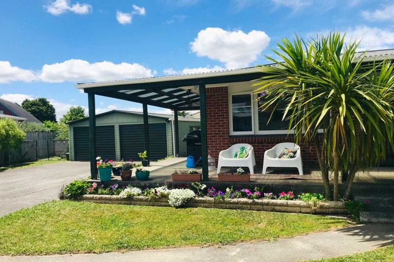 Photo of property in 8a Macdonald Road, Glenview, Hamilton, 3206