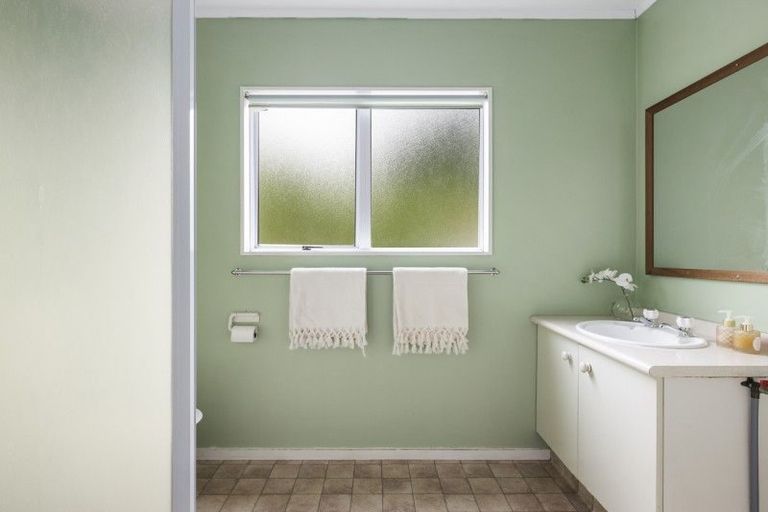 Photo of property in 23b Philomel Crest, Welcome Bay, Tauranga, 3112