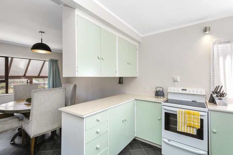 Photo of property in 4a Arawhata Street, Ranui, Porirua, 5024