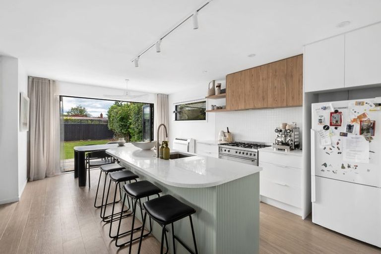 Photo of property in 453 Innes Road, Mairehau, Christchurch, 8052