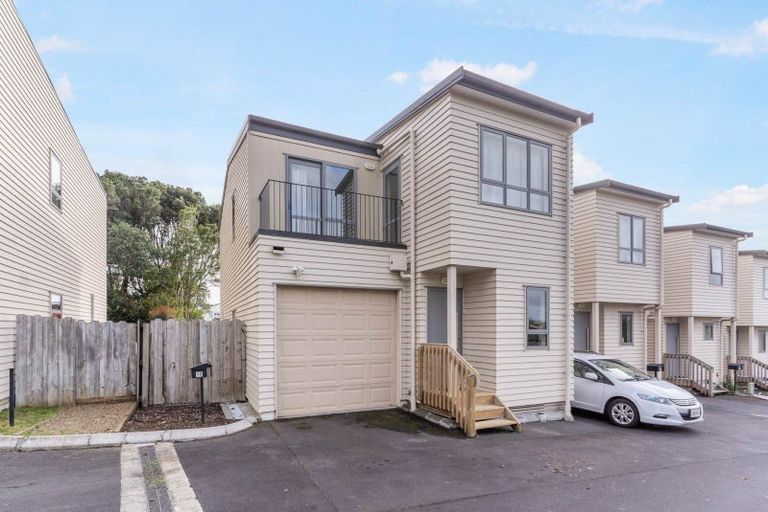 Photo of property in 18 Chapel Road, Flat Bush, Auckland, 2019