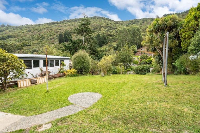 Photo of property in 39 Kauri Street, Ravensbourne, Dunedin, 9022