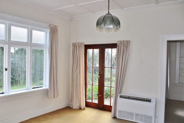 Photo of property in 16 Upper Plain Road, Masterton, 5810