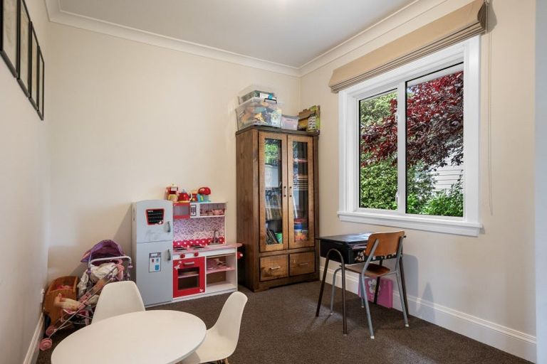 Photo of property in 47 Kawiu Road, Levin, 5510