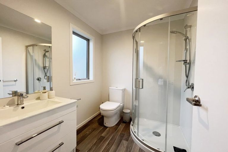 Photo of property in 4/5 Teddy Street, Whitiora, Hamilton, 3200