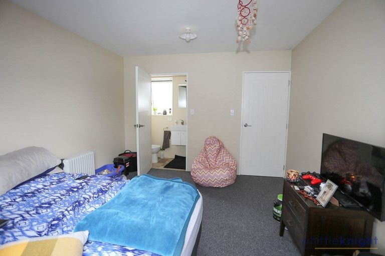 Photo of property in 126 Waimairi Road, Ilam, Christchurch, 8041