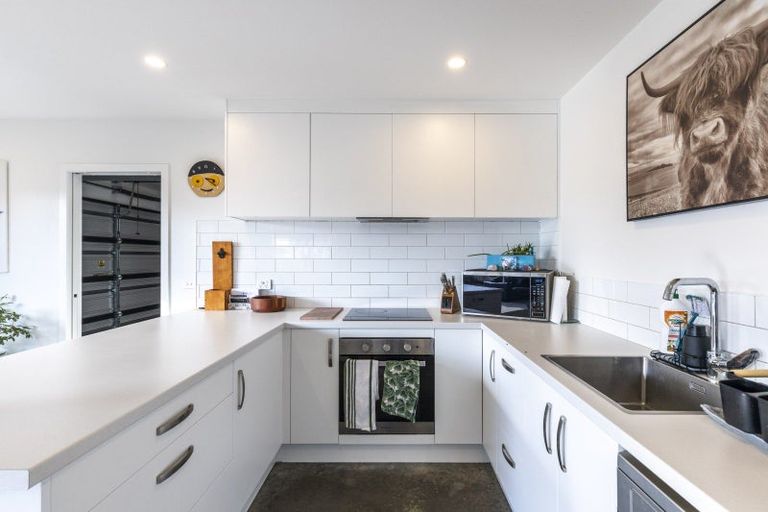 Photo of property in 32a Tokomaru Street, Welbourn, New Plymouth, 4312