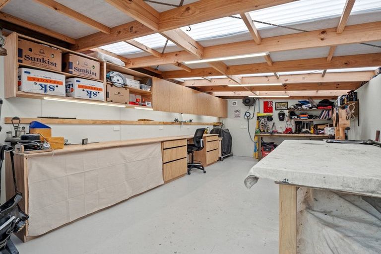 Photo of property in 493 Peninsula Road, Kelvin Heights, Queenstown, 9300