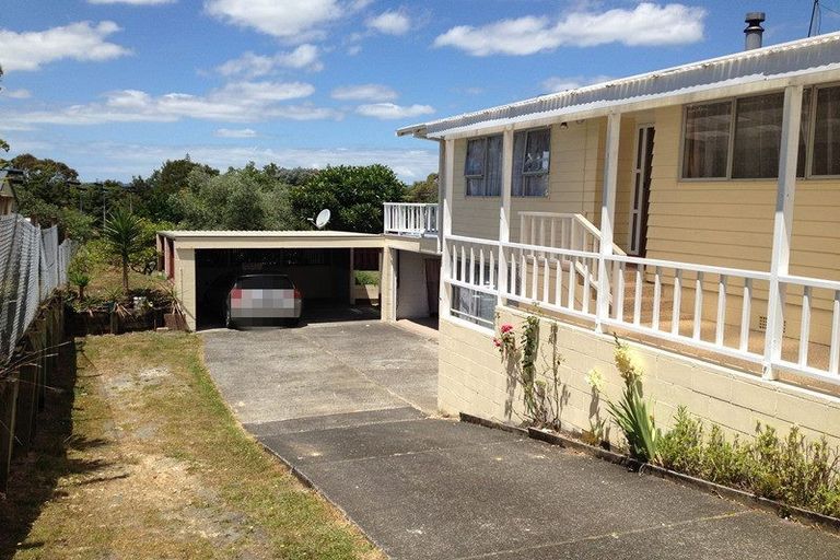 Photo of property in 18 Alton Terrace, Pakuranga Heights, Auckland, 2010