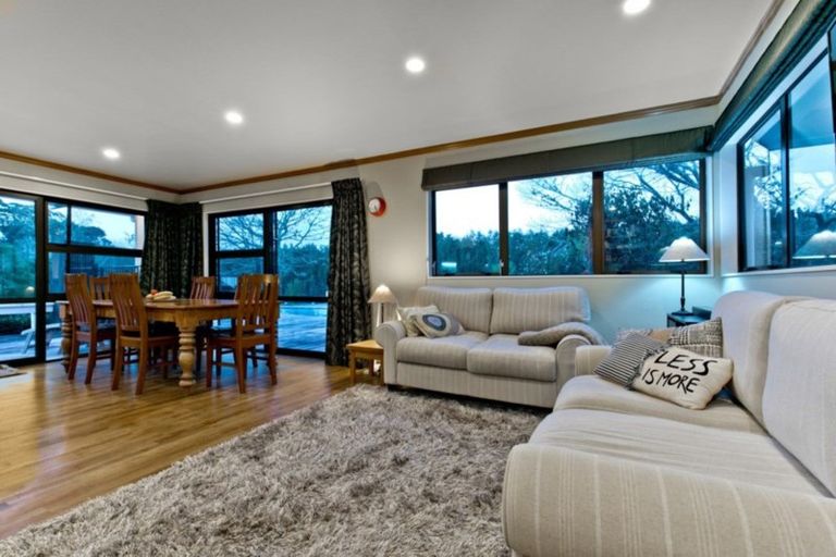 Photo of property in 31 Rangitopuni Road, Riverhead, 0793