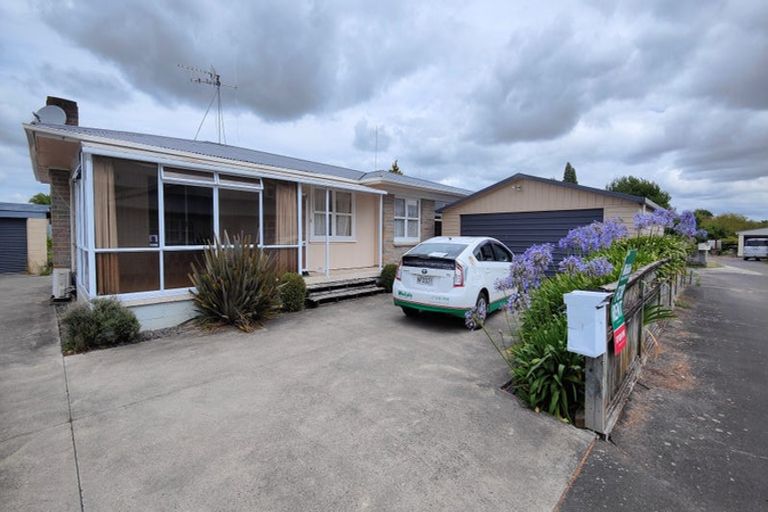 Photo of property in 7 Saint Lukes Place, Bader, Hamilton, 3206