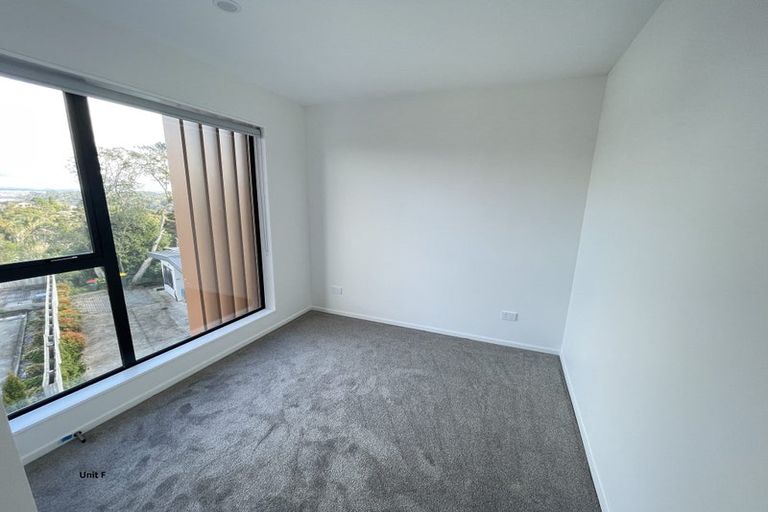 Photo of property in 13a Glendhu Road, Bayview, Auckland, 0629