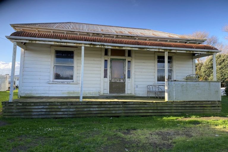 Photo of property in 81 Ngatai Street, Manaia, 4612