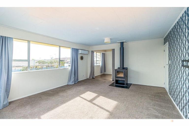 Photo of property in 3/39 Gleniti Road, Gleniti, Timaru, 7910