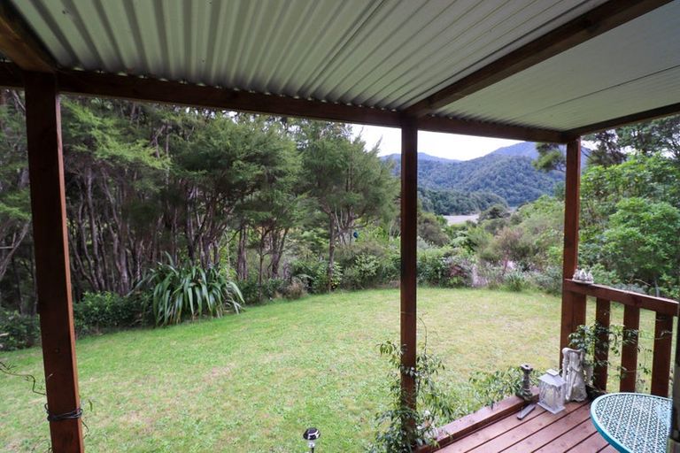 Photo of property in 11 Nikau Street, Duncan Bay, Tennyson Inlet, 7195