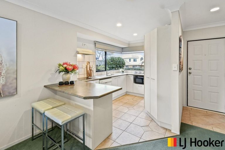 Photo of property in 2a Dan Bryant Place, Pukekohe, 2120