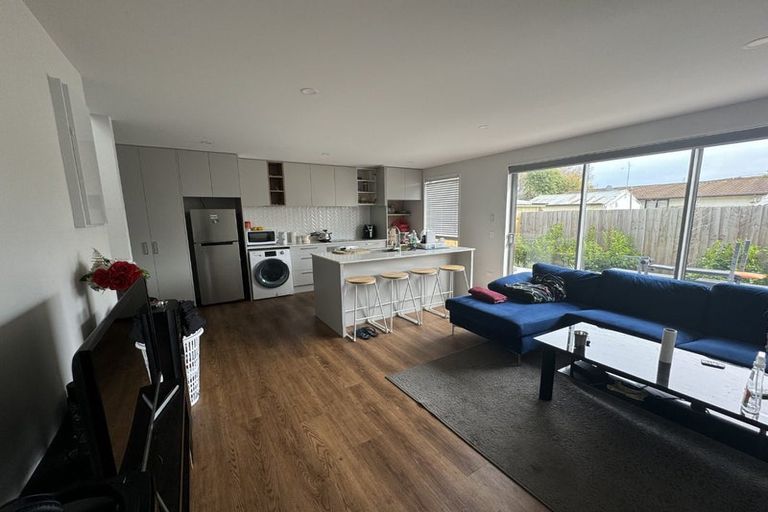 Photo of property in 8/21 Linwood Avenue, Linwood, Christchurch, 8011