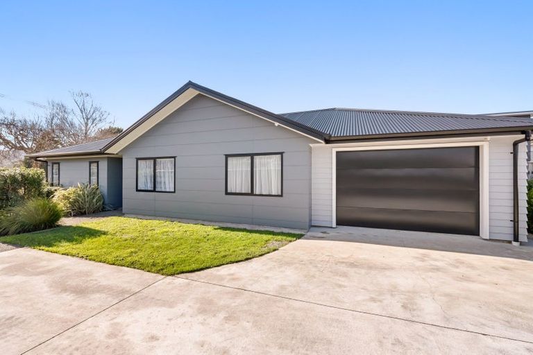 Photo of property in 21 Rimutaka Street, Trentham, Upper Hutt, 5018