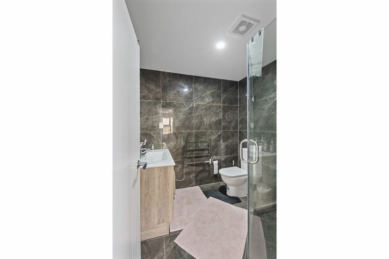 Photo of property in 127a Puhinui Road, Papatoetoe, Auckland, 2104