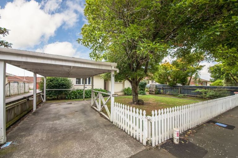 Photo of property in 2/364 Featherston Street, Palmerston North, 4414