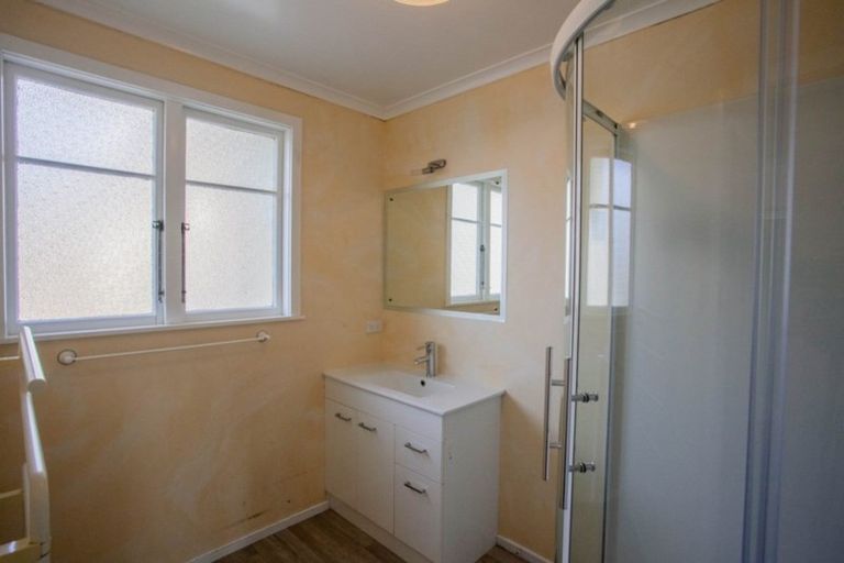 Photo of property in 15 Titoki Street, Stoke, Nelson, 7011