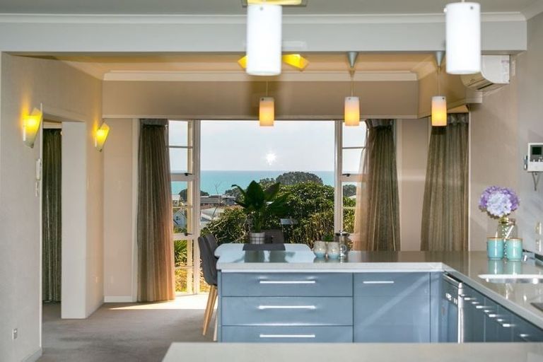 Photo of property in 374 Devon Street West, Lynmouth, New Plymouth, 4310