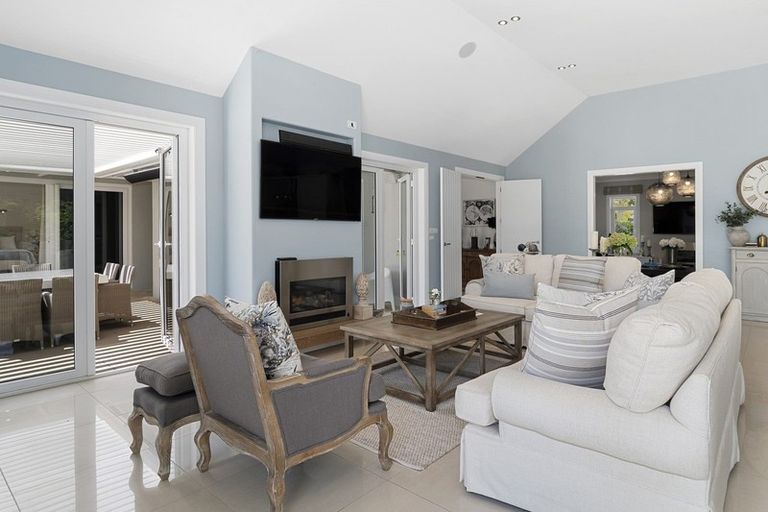 Photo of property in 92 Pengary Lane, Pyes Pa, Tauranga, 3112